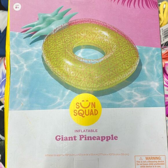 SUN SQUAD Pineapple Pool Float Yellow 5ft 9 in - Picture 2 of 3